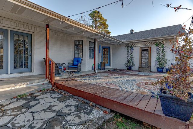 806 W Mueller St, Paragould, AR 72450