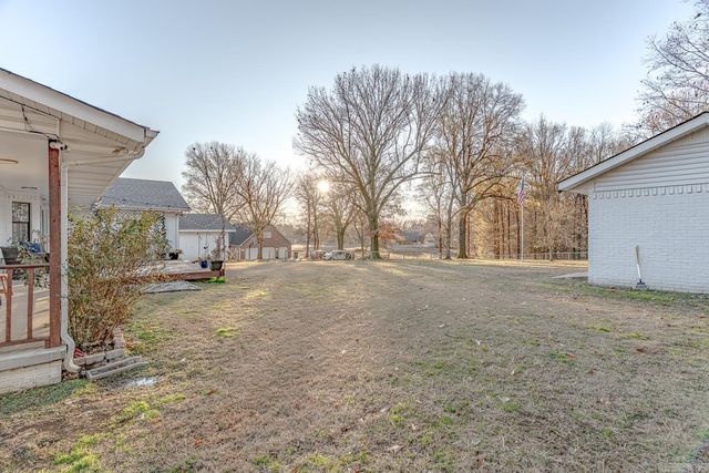 806 W Mueller St, Paragould, AR 72450