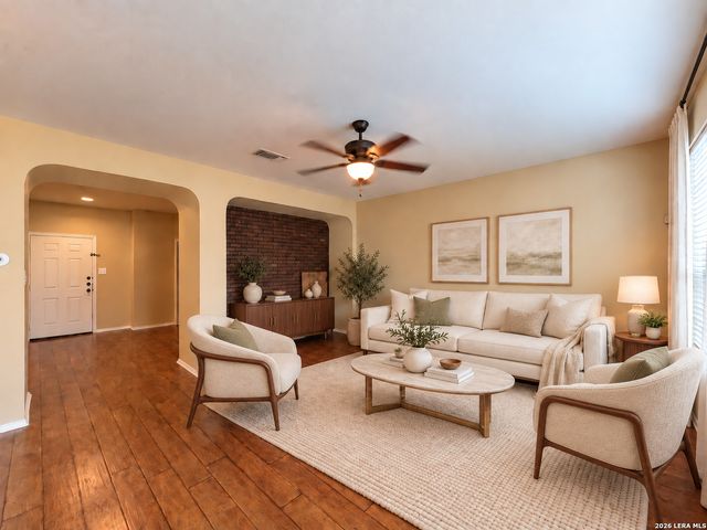 10802 Denae Drive, Live Oak, TX 78233