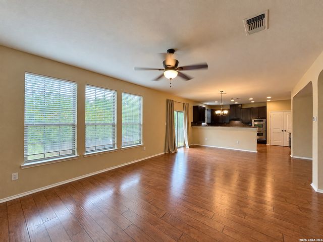 10802 Denae Drive, Live Oak, TX 78233