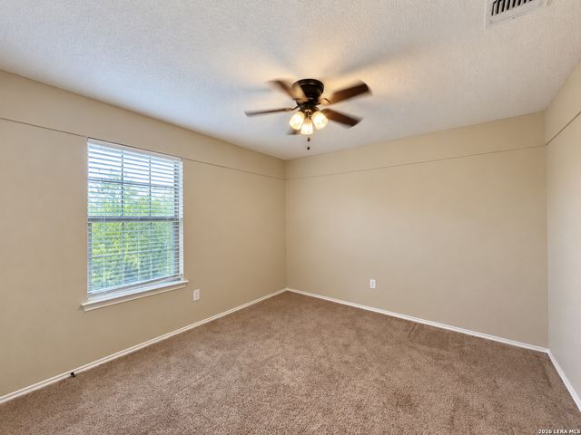 10802 Denae Drive, Live Oak, TX 78233