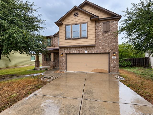10802 Denae Drive, Live Oak, TX 78233