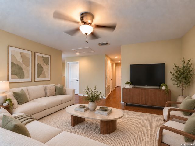 10802 Denae Drive, Live Oak, TX 78233