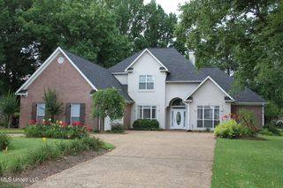 709 Oak Trail, Canton, MS 39046