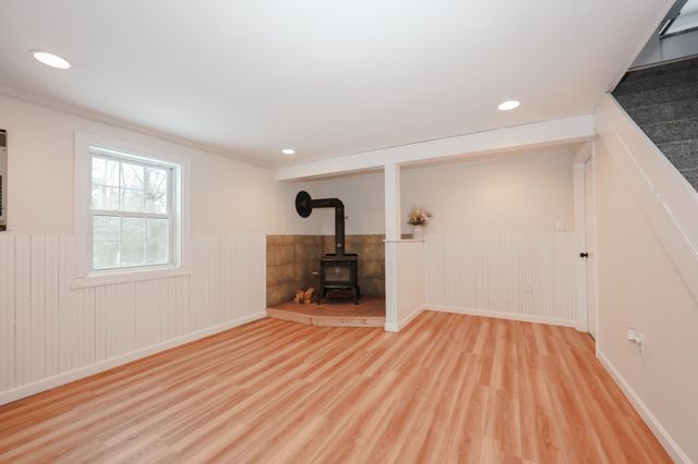 239 Dickey Hill Road, Deering, NH 03244