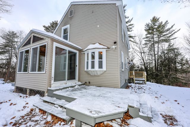 239 Dickey Hill Road, Deering, NH 03244