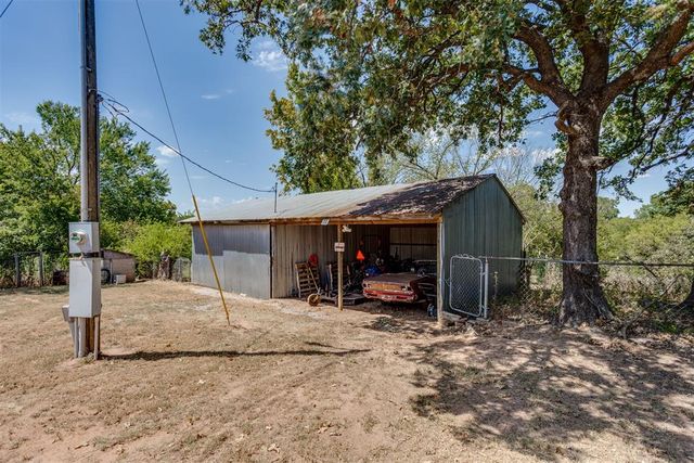 334486 E Highway 62, Mcloud, OK 74851