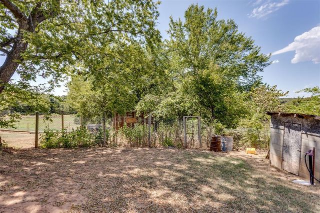334486 E Highway 62, Mcloud, OK 74851