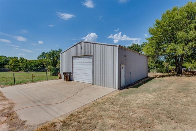 334486 E Highway 62, Mcloud, OK 74851