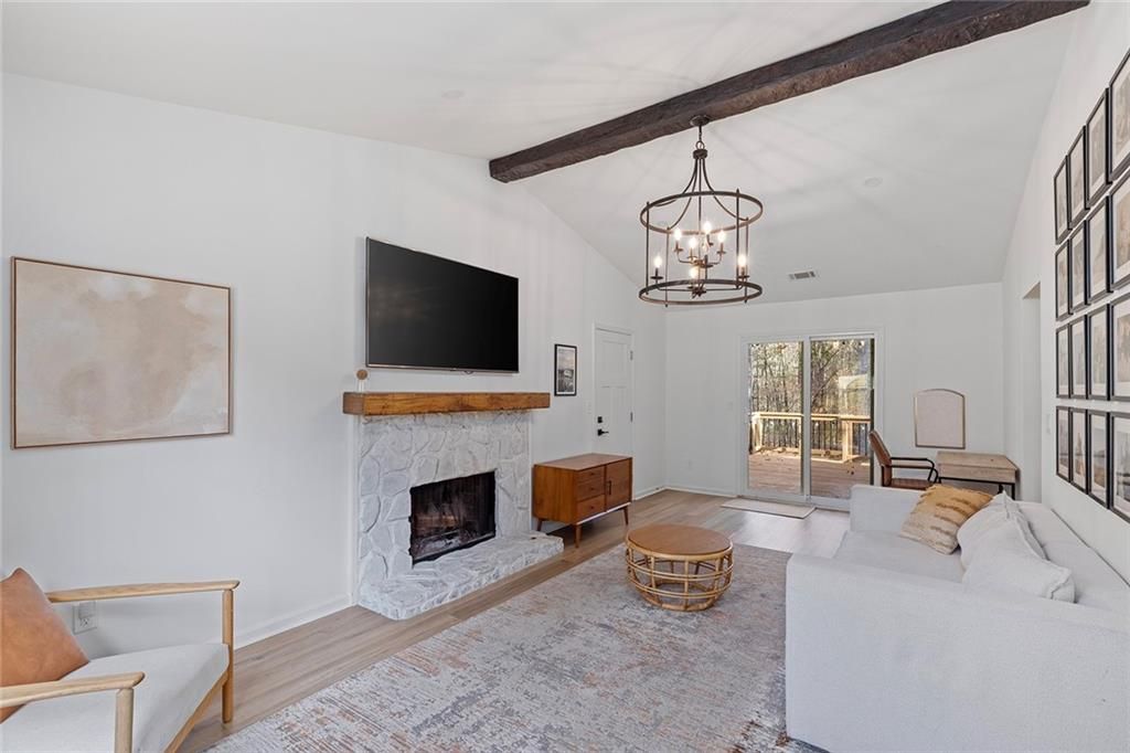 Image 6 of property listing at 104 Birch Rill Drive, Alpharetta, GA 30022