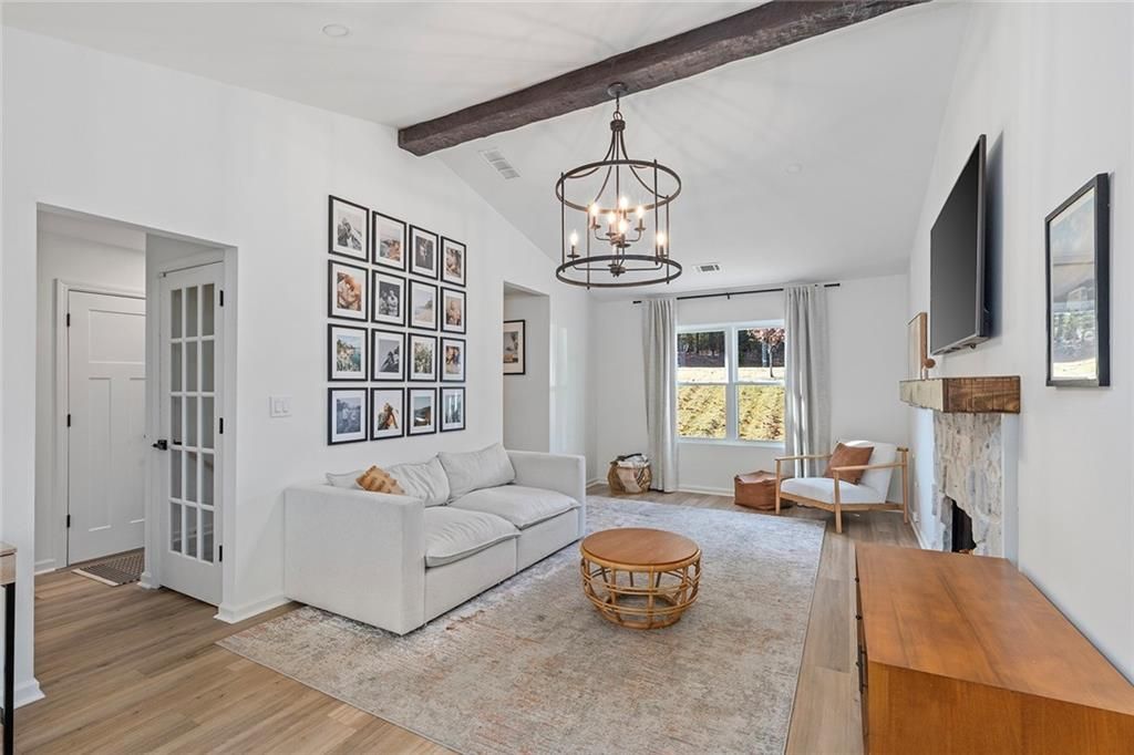 Image 8 of property listing at 104 Birch Rill Drive, Alpharetta, GA 30022