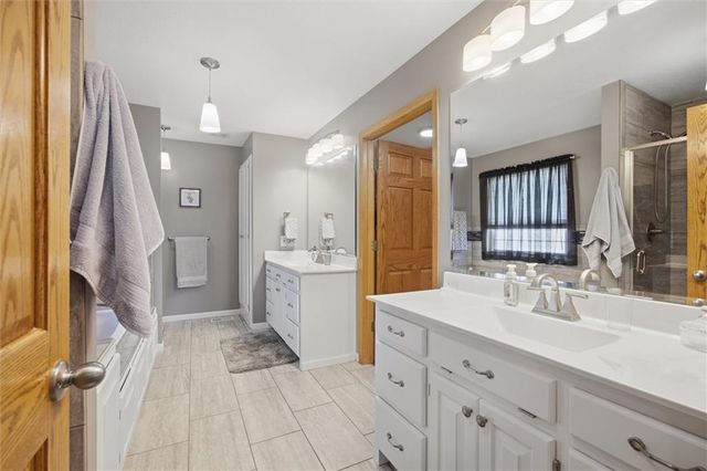16264 Nicole Lane, Leavenworth, KS 66048