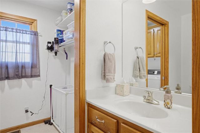 16264 Nicole Lane, Leavenworth, KS 66048