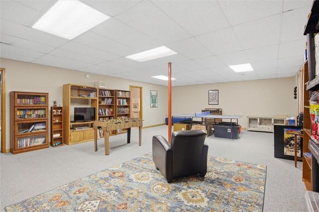 16264 Nicole Lane, Leavenworth, KS 66048