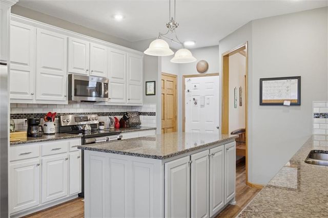 16264 Nicole Lane, Leavenworth, KS 66048