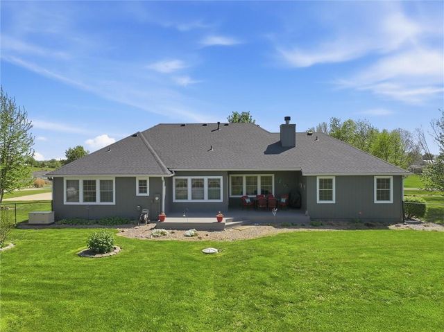 16264 Nicole Lane, Leavenworth, KS 66048