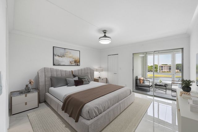3204 Portofino Point B4, Coconut Creek, FL 33066