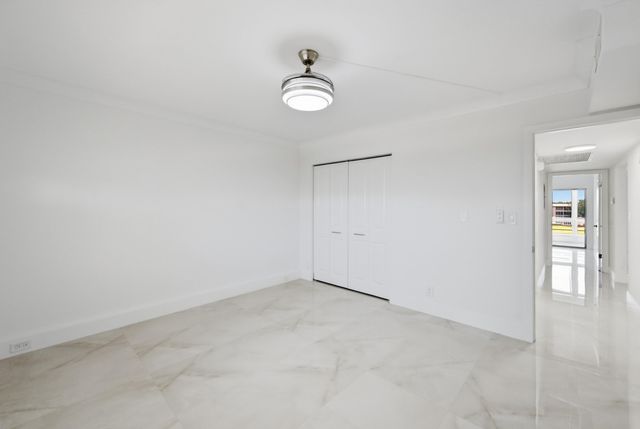 3204 Portofino Point B4, Coconut Creek, FL 33066