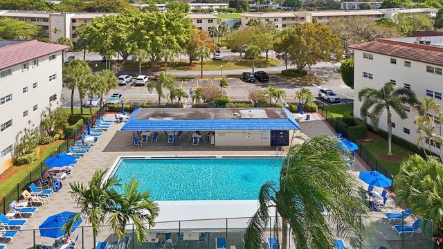 3204 Portofino Point B4, Coconut Creek, FL 33066