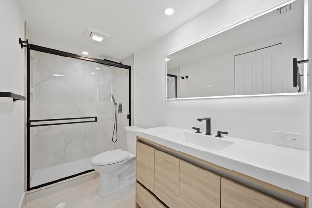 3204 Portofino Point B4, Coconut Creek, FL 33066
