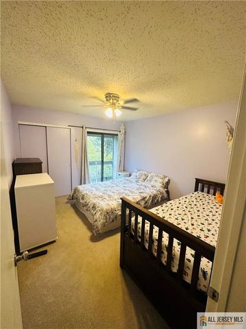 34 Cotoneaster Court, South Brunswick, NJ 08852