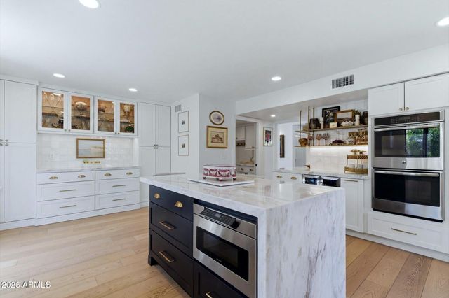 7310 E SAN MIGUEL Avenue, Scottsdale, AZ 85250