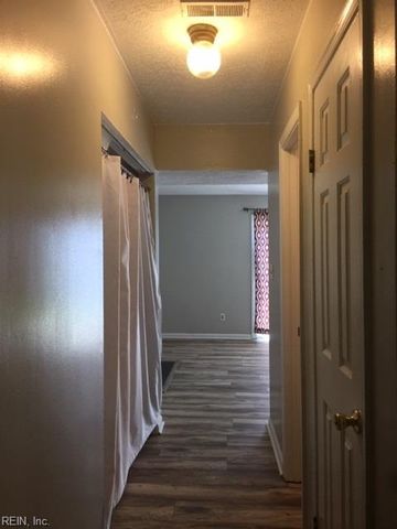 16 Sidewinder CT, Williamsburg, VA 23185