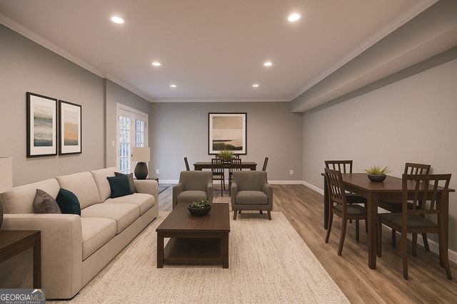 105 Beech Tree Lane, Roswell, GA 30075