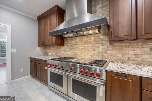 105 Beech Tree Lane, Roswell, GA 30075