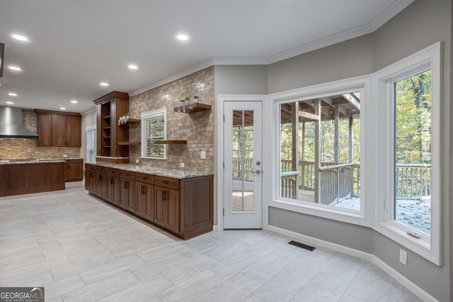 105 Beech Tree Lane, Roswell, GA 30075