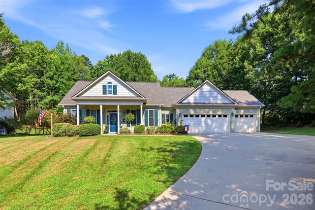 3809 Creek Ridge Drive, Denver, NC 28037