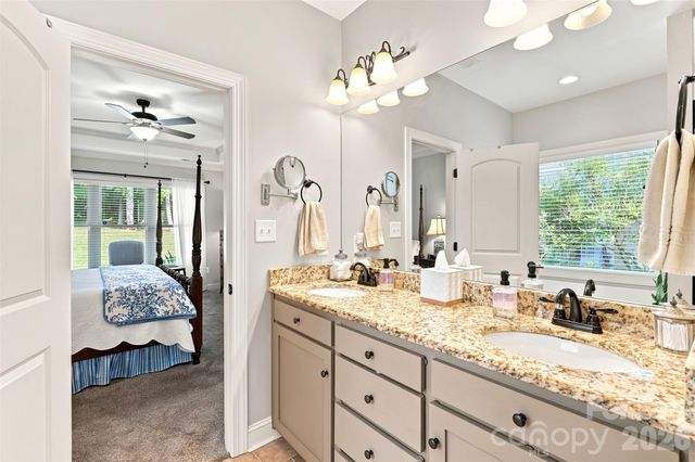 3809 Creek Ridge Drive, Denver, NC 28037