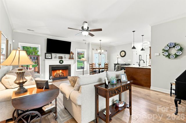 3809 Creek Ridge Drive, Denver, NC 28037
