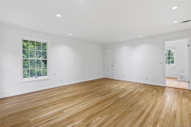 191 Beechmont Drive, New Rochelle, NY 10804