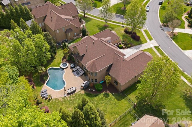 7004 Camrose Crossing Lane, Matthews, NC 28104