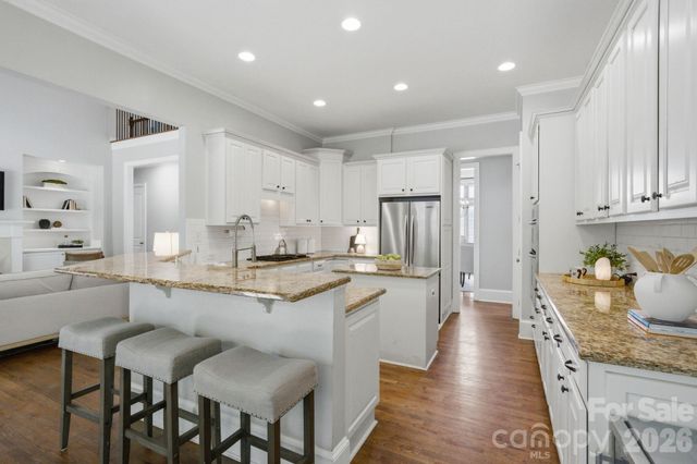 7004 Camrose Crossing Lane, Matthews, NC 28104