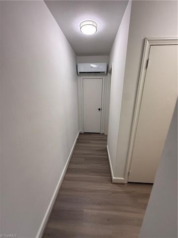 222 N Hawthorne Road A, Winston-salem, NC 27104