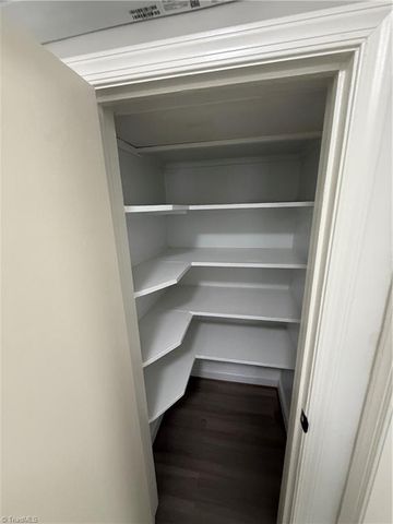 222 N Hawthorne Road A, Winston-salem, NC 27104