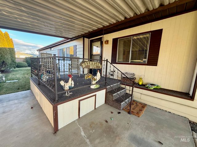 3400 N Dalton Lane, Boise, ID 83704