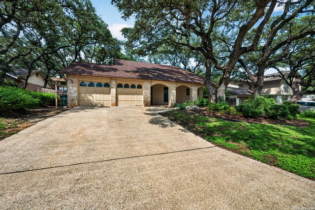 13515 Hollow View St, San Antonio, TX 78232
