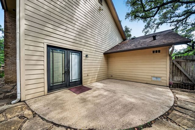 13515 Hollow View St, San Antonio, TX 78232