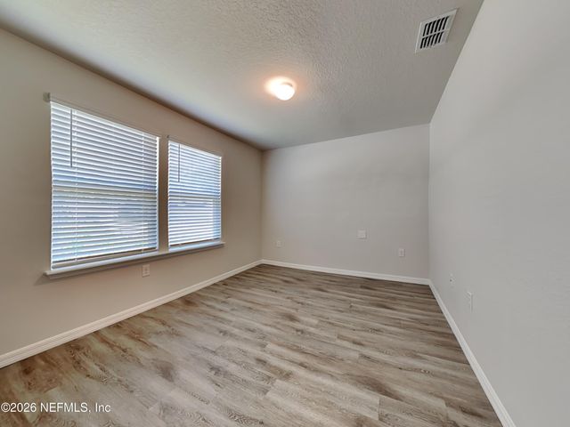 8682 KAYE Lane, Jacksonville, FL 32222