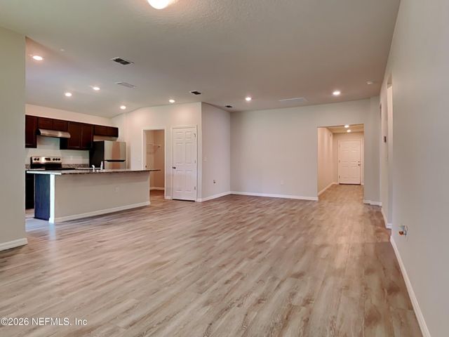 8682 KAYE Lane, Jacksonville, FL 32222