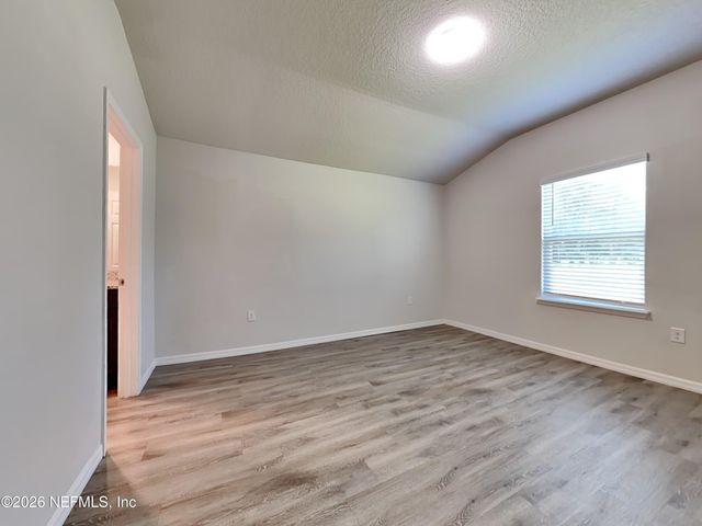 8682 KAYE Lane, Jacksonville, FL 32222