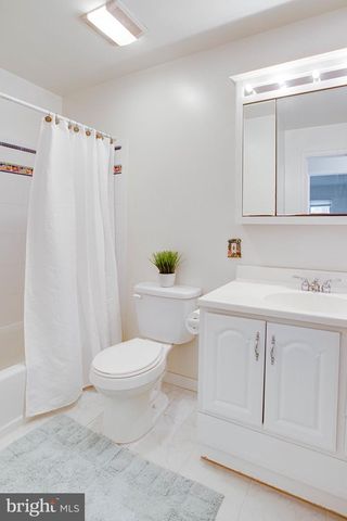 12303 MULBERRY CT, Woodbridge, VA 22192