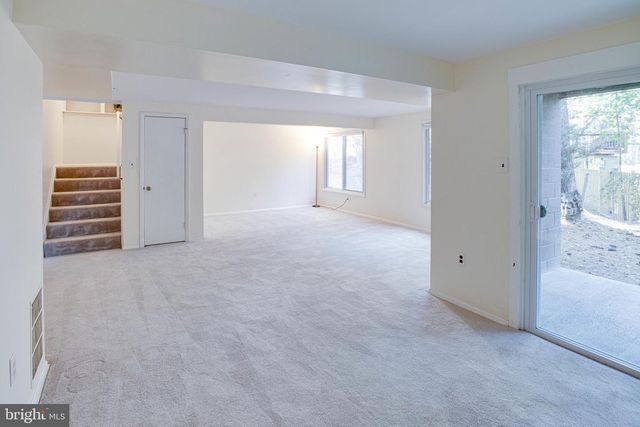 12303 MULBERRY CT, Woodbridge, VA 22192