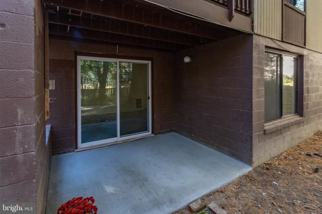 12303 MULBERRY CT, Woodbridge, VA 22192