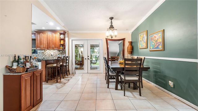 7808 SW 8th Ct, North Lauderdale, FL 33068