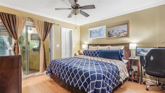 7808 SW 8th Ct, North Lauderdale, FL 33068