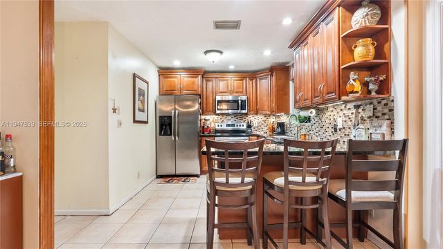 7808 SW 8th Ct, North Lauderdale, FL 33068